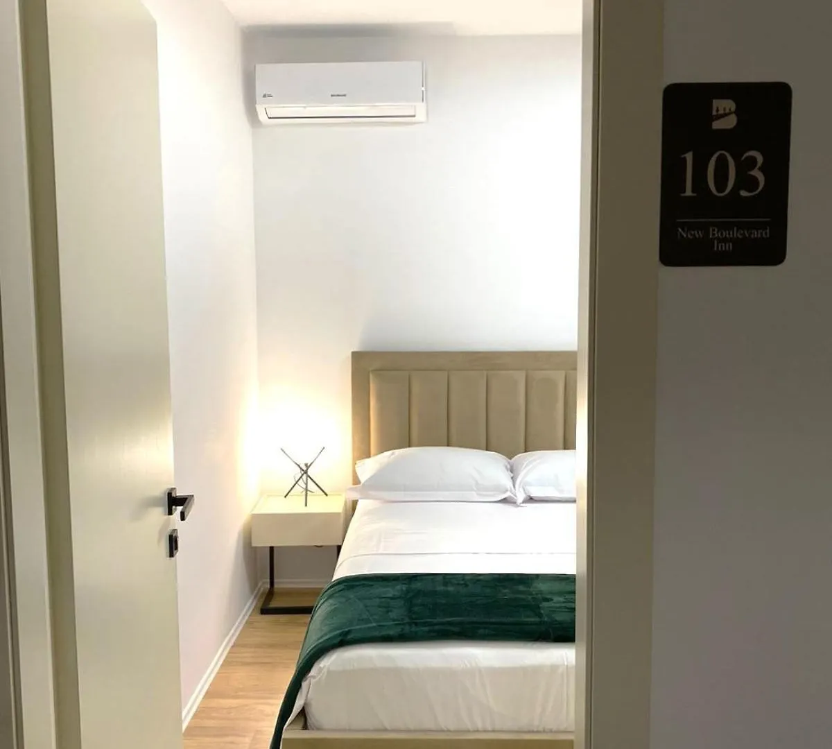 New Boulevard Inn Tirana
